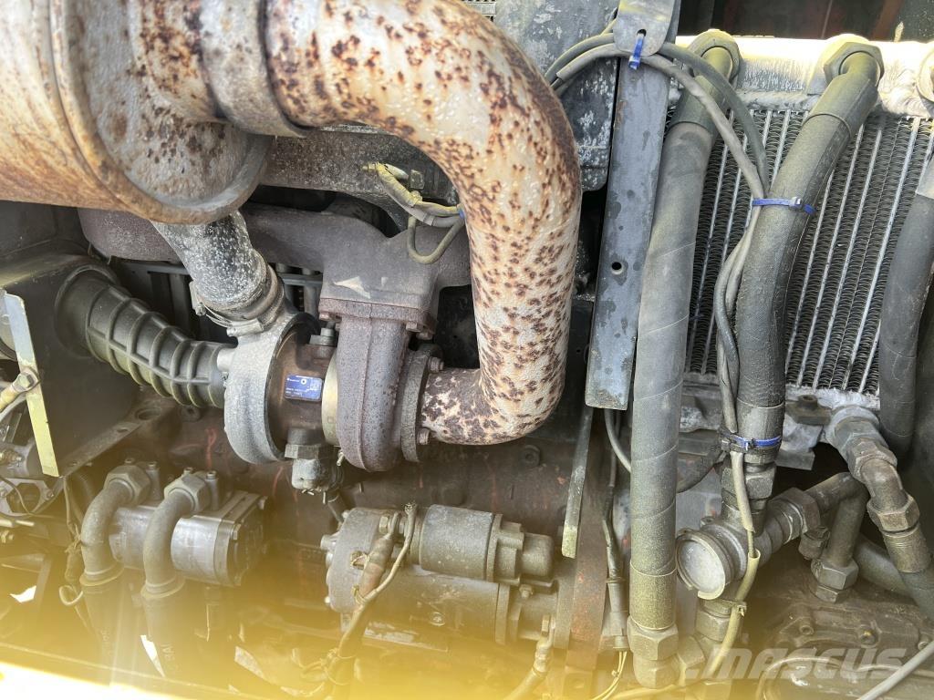 O&K New Holland F 106 A 그레이더