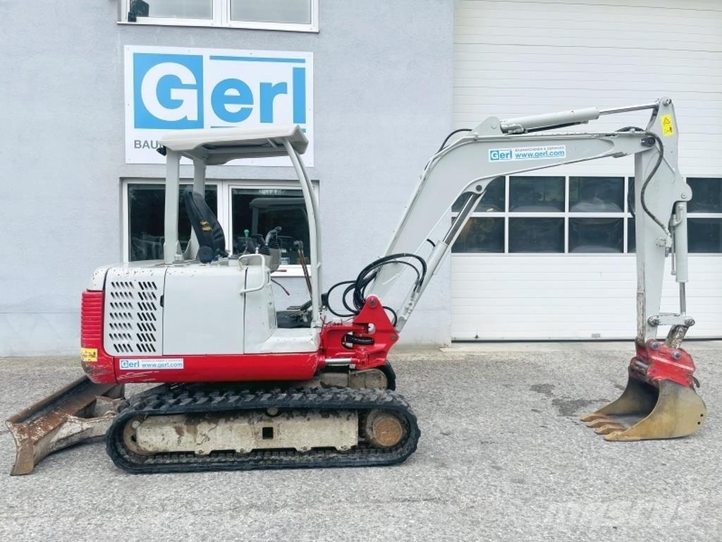 Takeuchi TB135 소형 굴삭기 7톤 미만