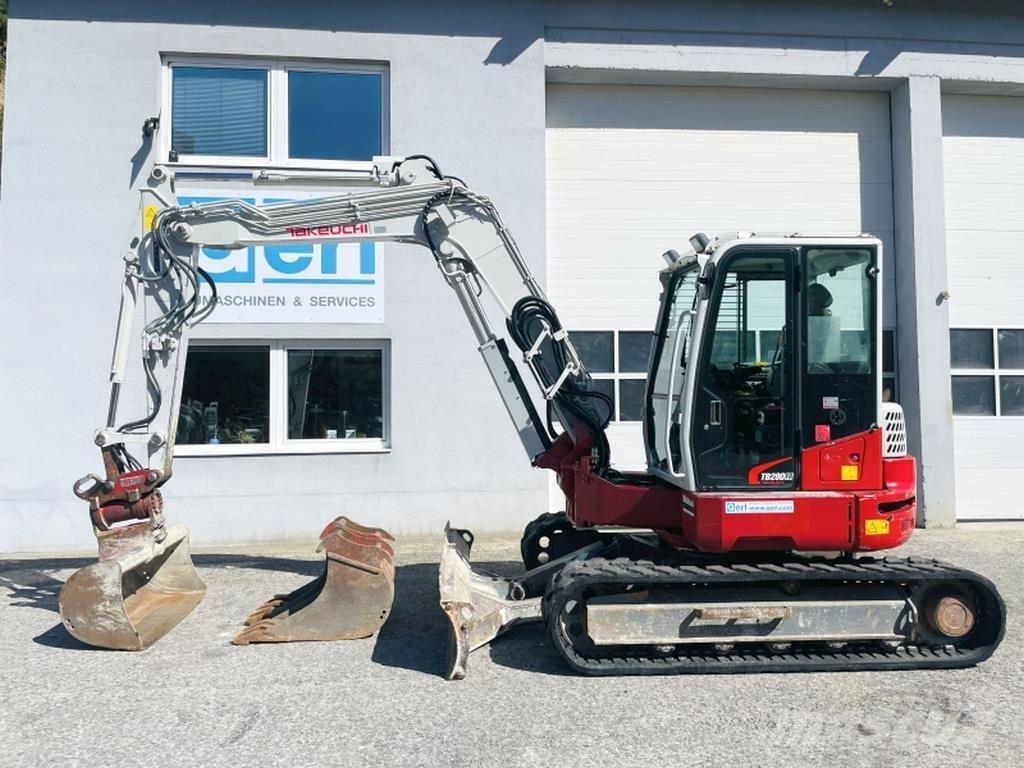 Takeuchi TB280FR 소형 굴삭기 7톤 미만
