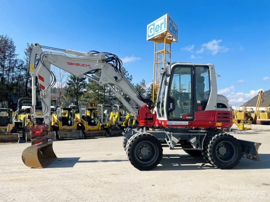 Takeuchi TB295W  휠 굴삭기