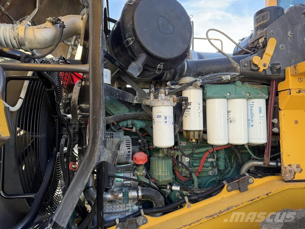 Volvo L 250 G  휠로우더