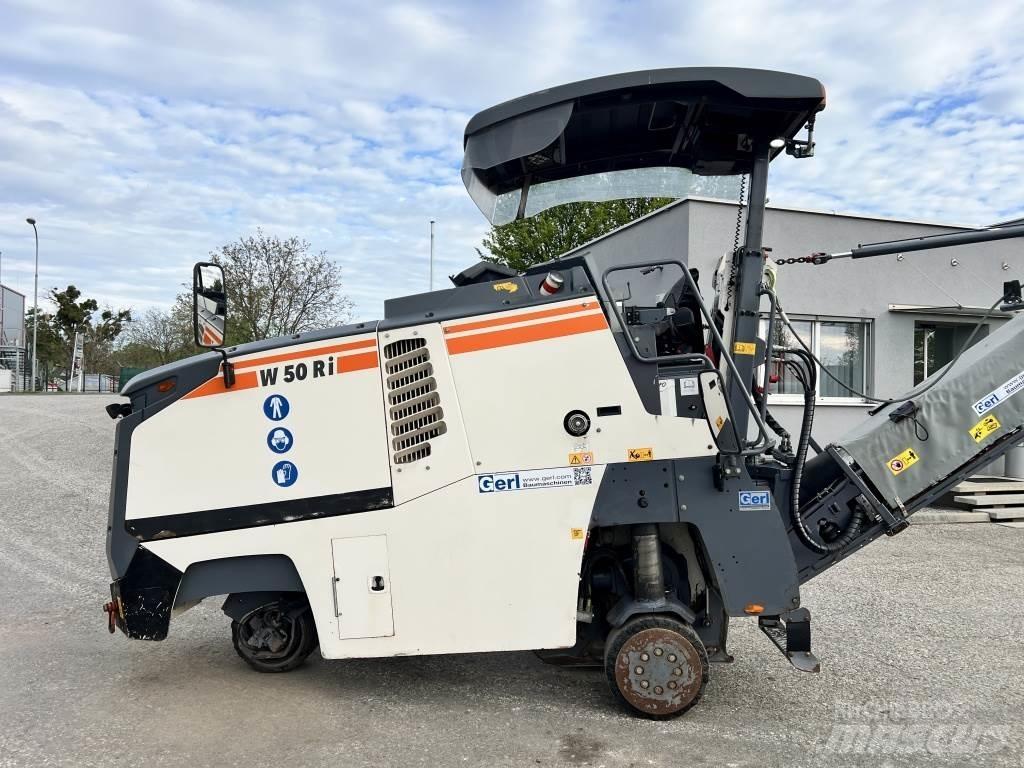 Wirtgen W 50 RI 아스팔트 콜드 밀링 기계