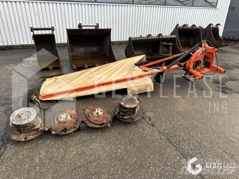 Fella SM210L 제초기