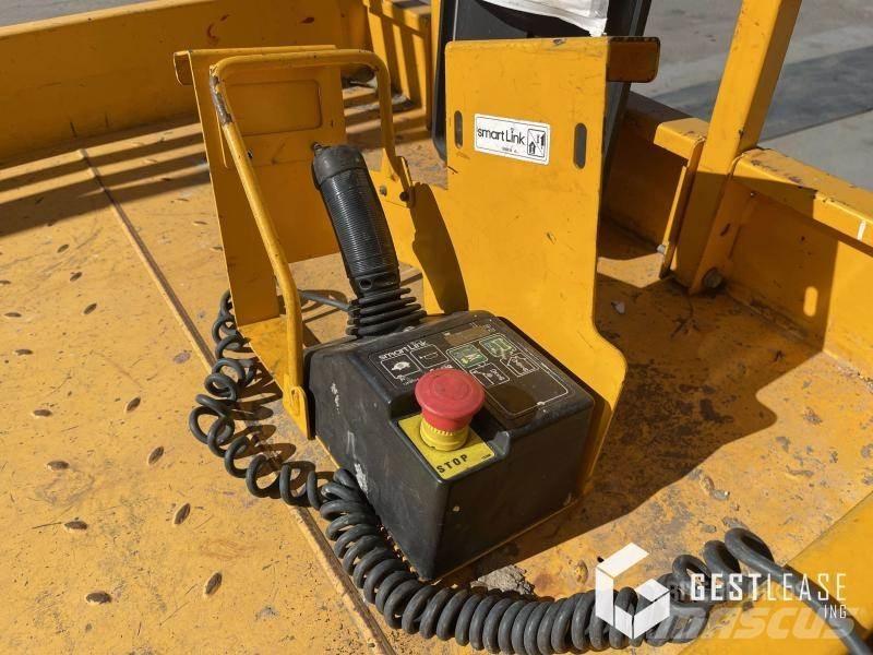 Genie GS-2646 관절형 전동이동 리프트