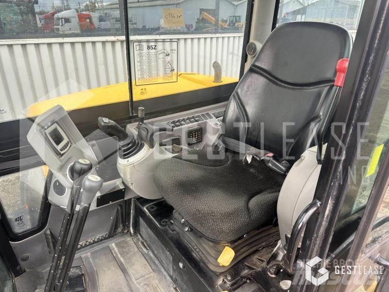 JCB 85Z-1 소형 굴삭기 7톤 미만
