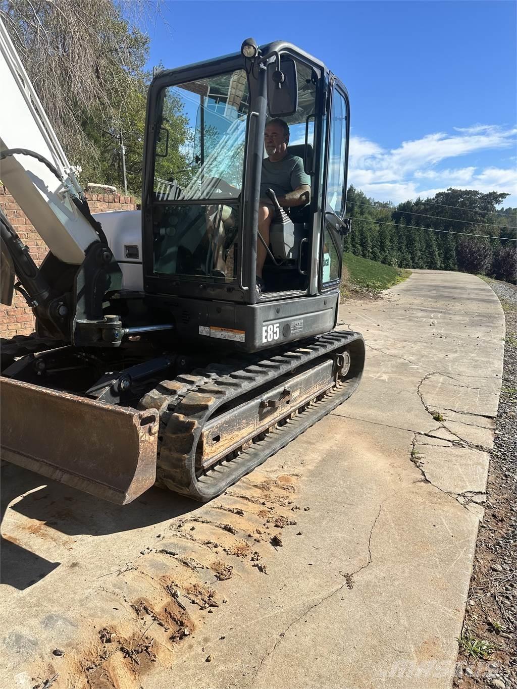 Bobcat E85 대형 굴삭기 29톤 이상