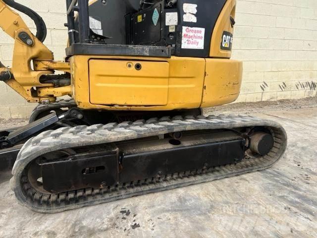 CAT 303E CR 소형 굴삭기 7톤 미만