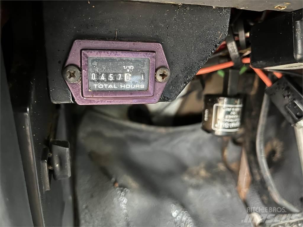Ford FT900 덤프 트럭