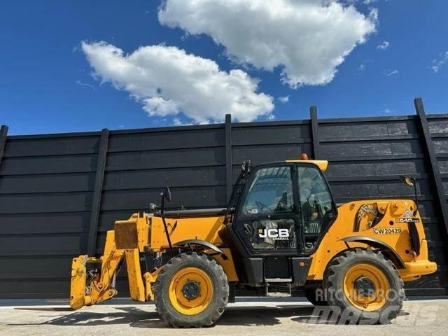 JCB 540-170 리치 트럭