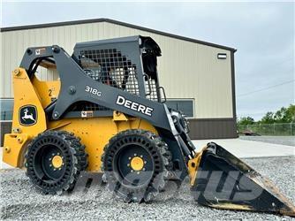 John Deere 318G  스키드로더