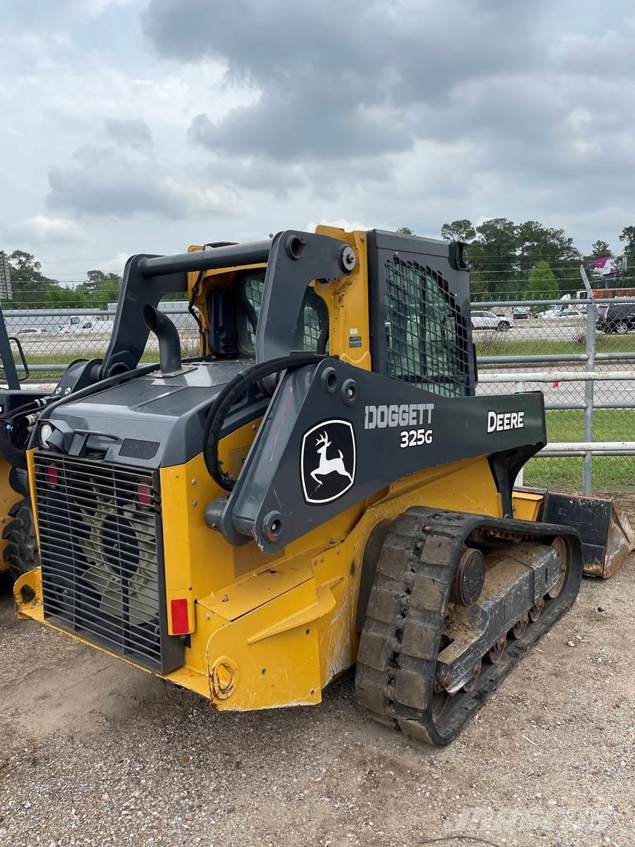 John Deere 325G  스키드로더