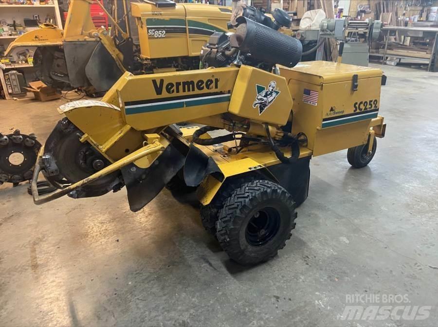 Vermeer SC252 임업 장비 - 기타