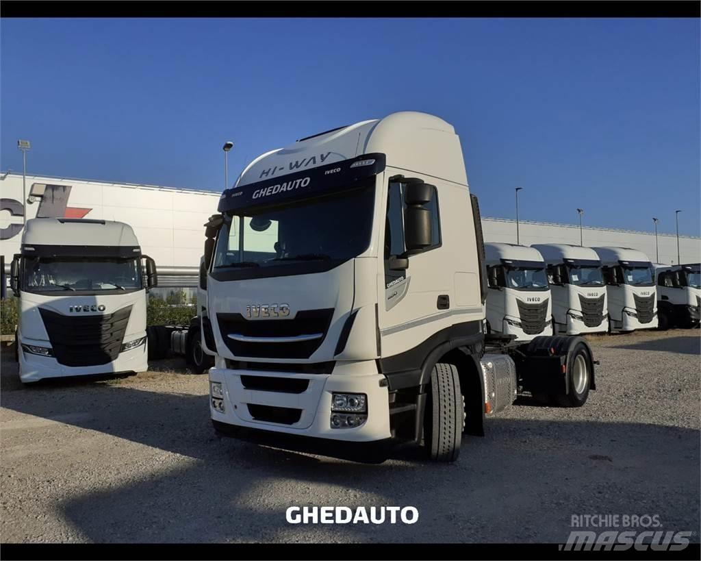 Iveco AS440S48T/P 탑차 트럭