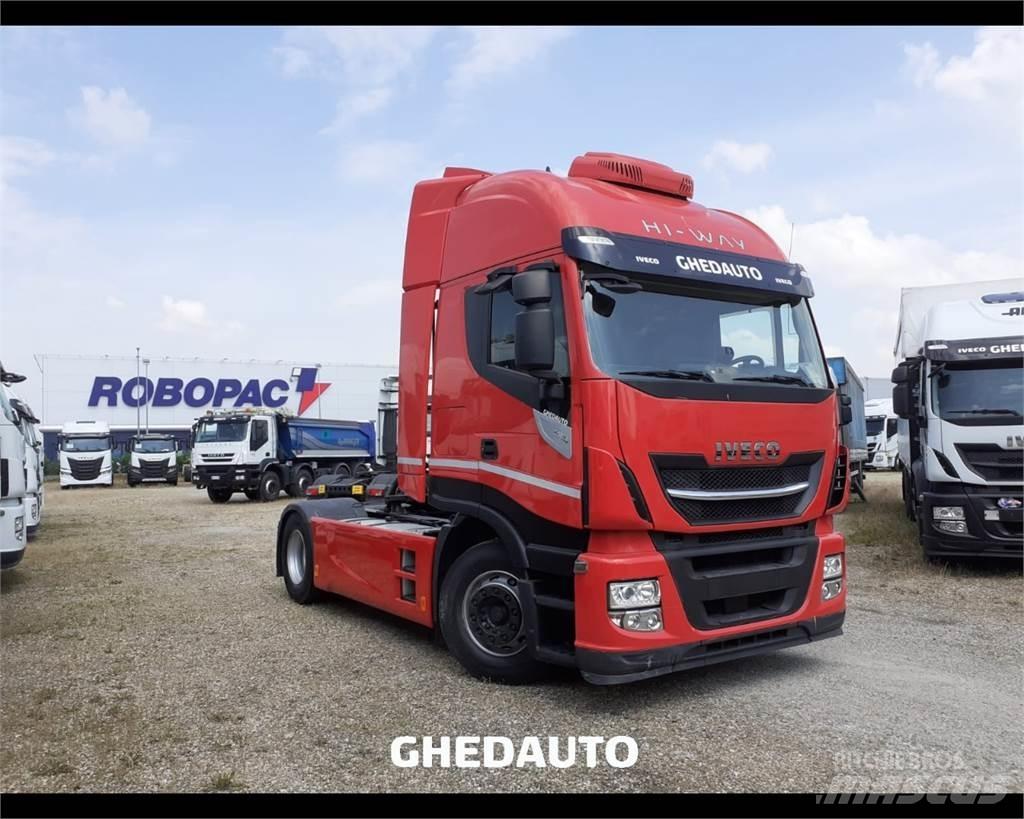 Iveco AS440S48T/P 탑차 트럭