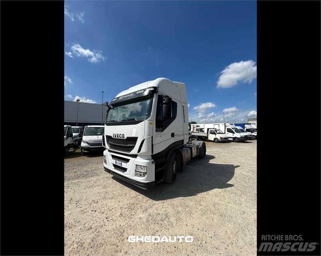 Iveco AS440S48T/P 탑차 트럭