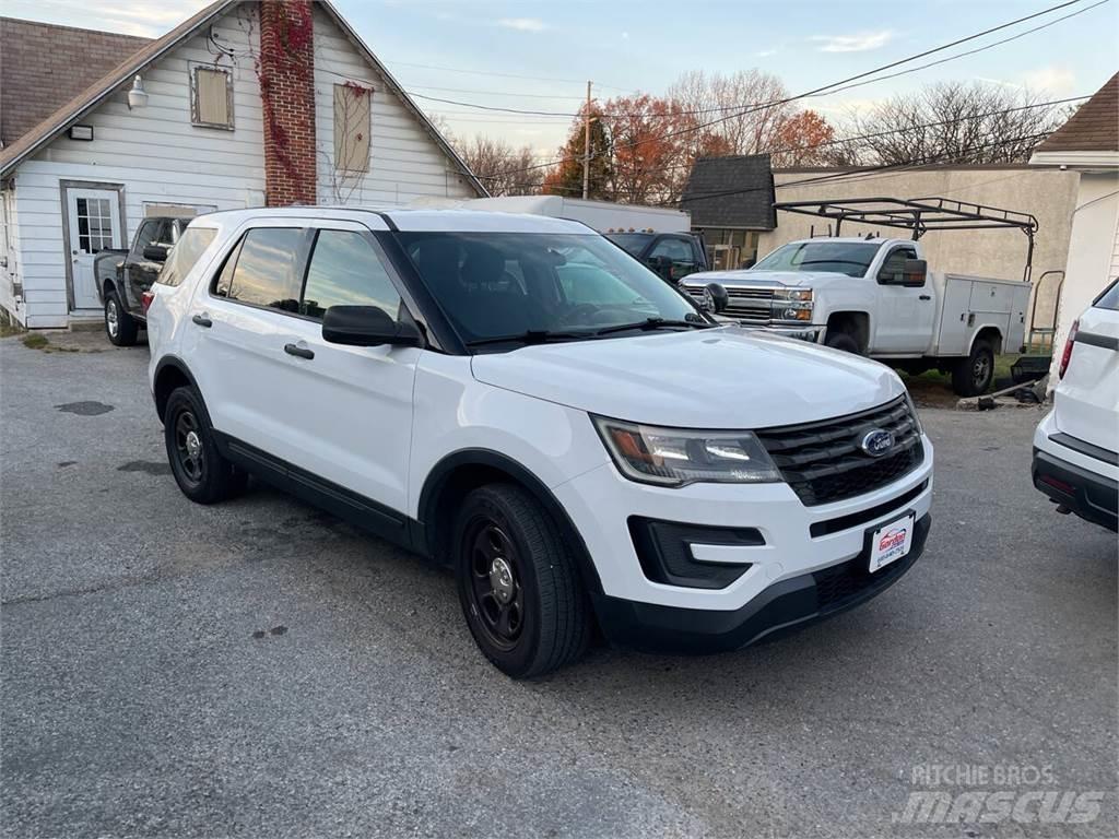 Ford Explorer 자동차
