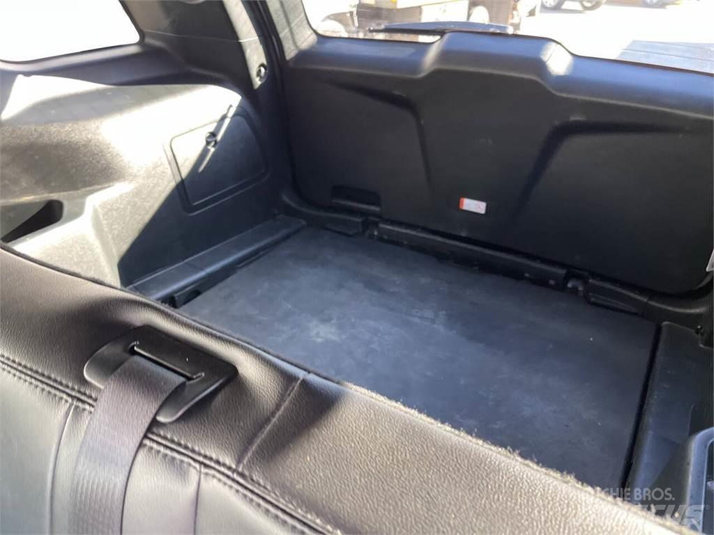 Ford Explorer 자동차