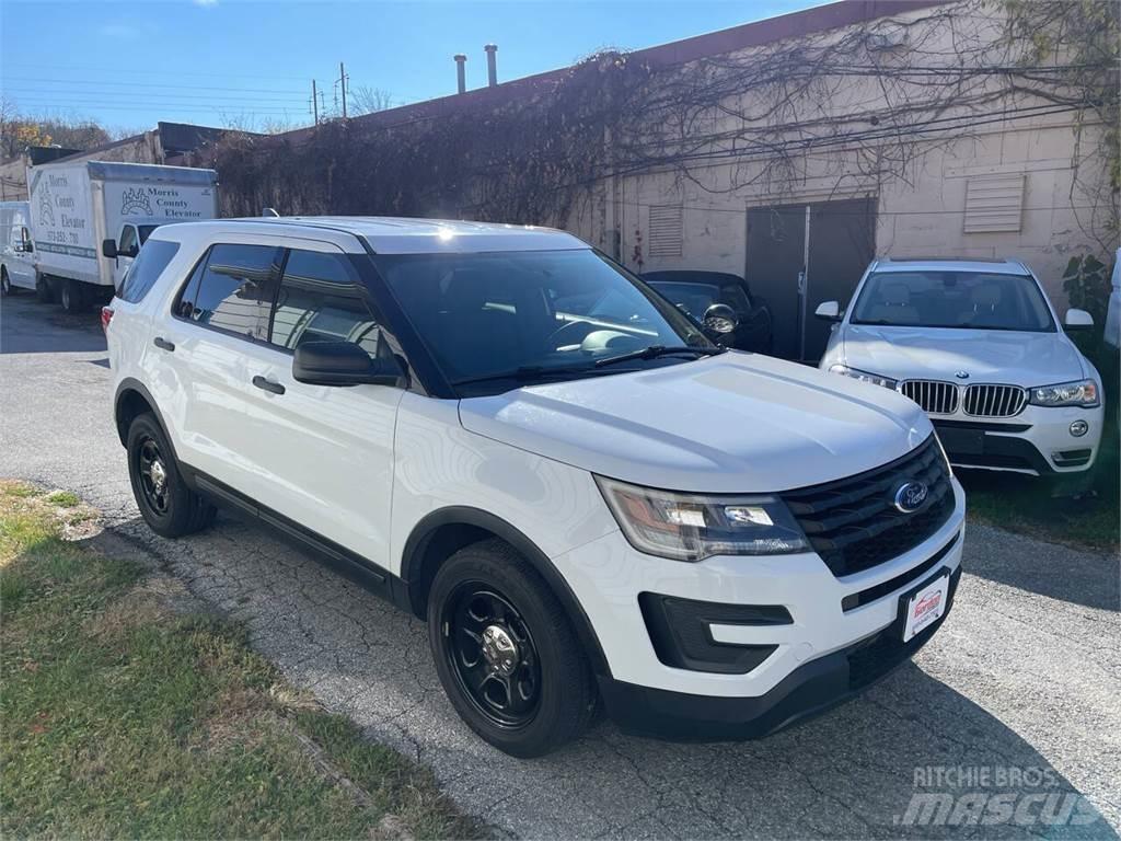 Ford Explorer 자동차