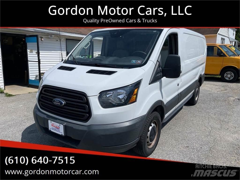 Ford Transit 패널 화물차