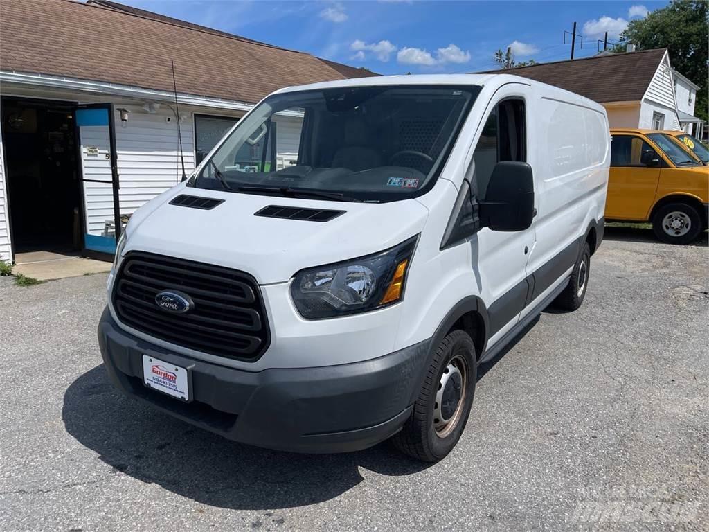 Ford Transit 패널 화물차