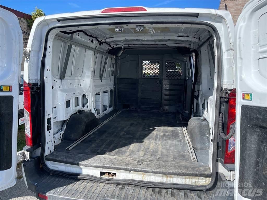 Ford Transit 패널 화물차