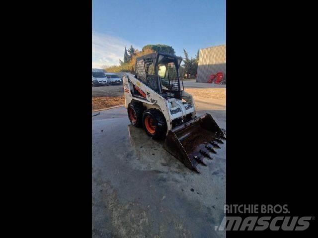 Bobcat S130 자재 장비 - 기타