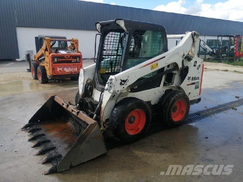 Bobcat S590  휠로우더