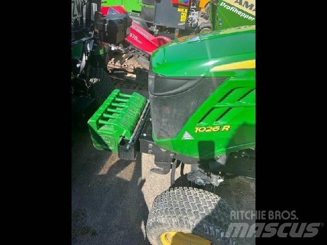 John Deere 1026R 토양관리 장비 - 기타