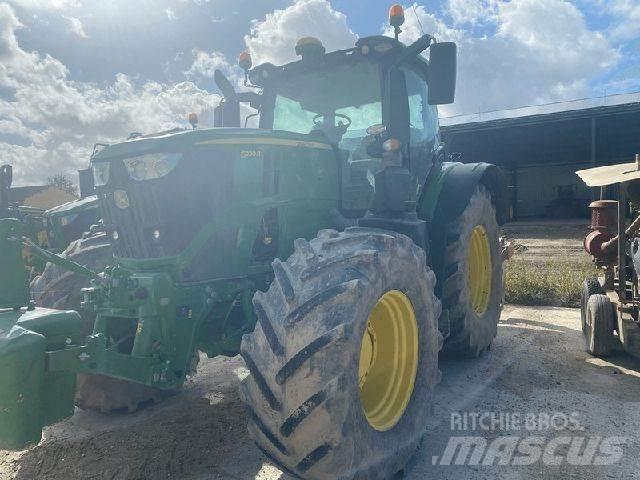 John Deere 6230R 트랙터