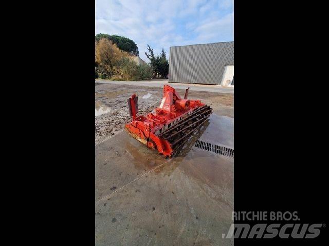 Kuhn HR3004 하로우