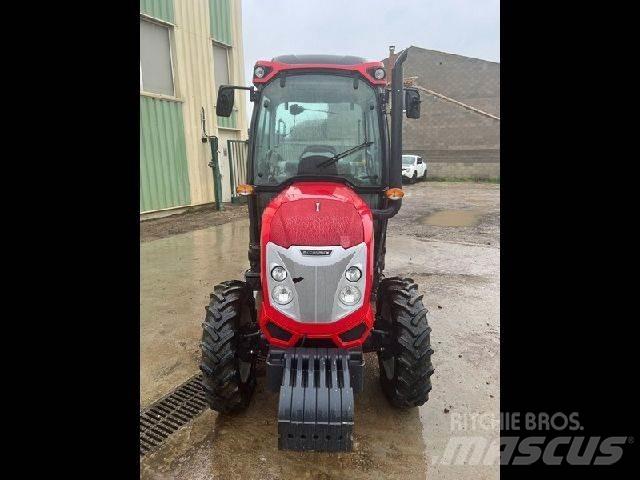 McCormick X4.50F 트랙터