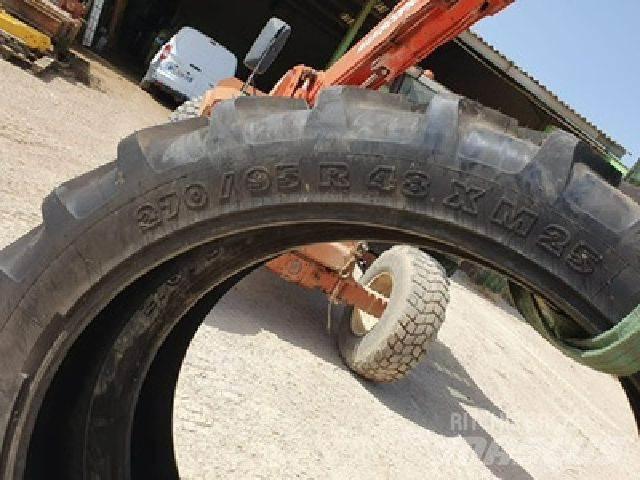 Michelin XM 25 농기계 - 기타