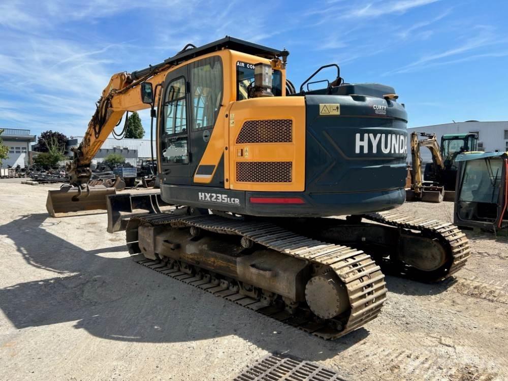 Hyundai HX235LCR 대형 굴삭기 29톤 이상