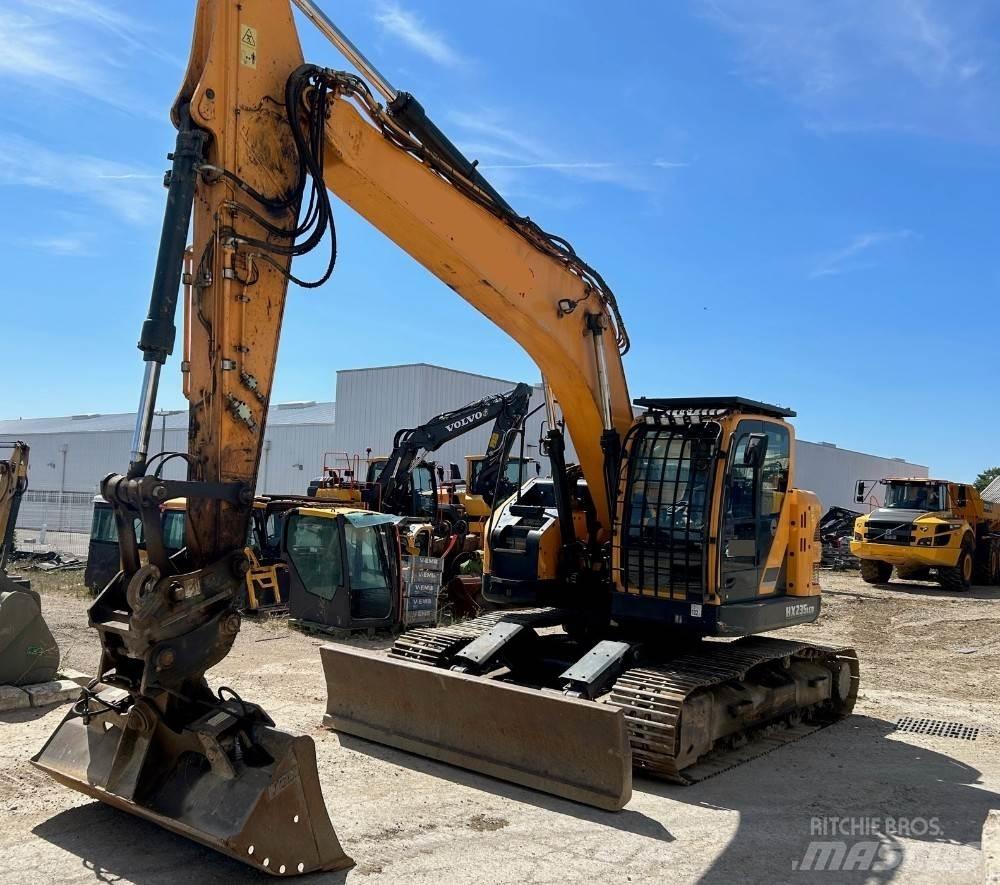 Hyundai HX235LCR 대형 굴삭기 29톤 이상