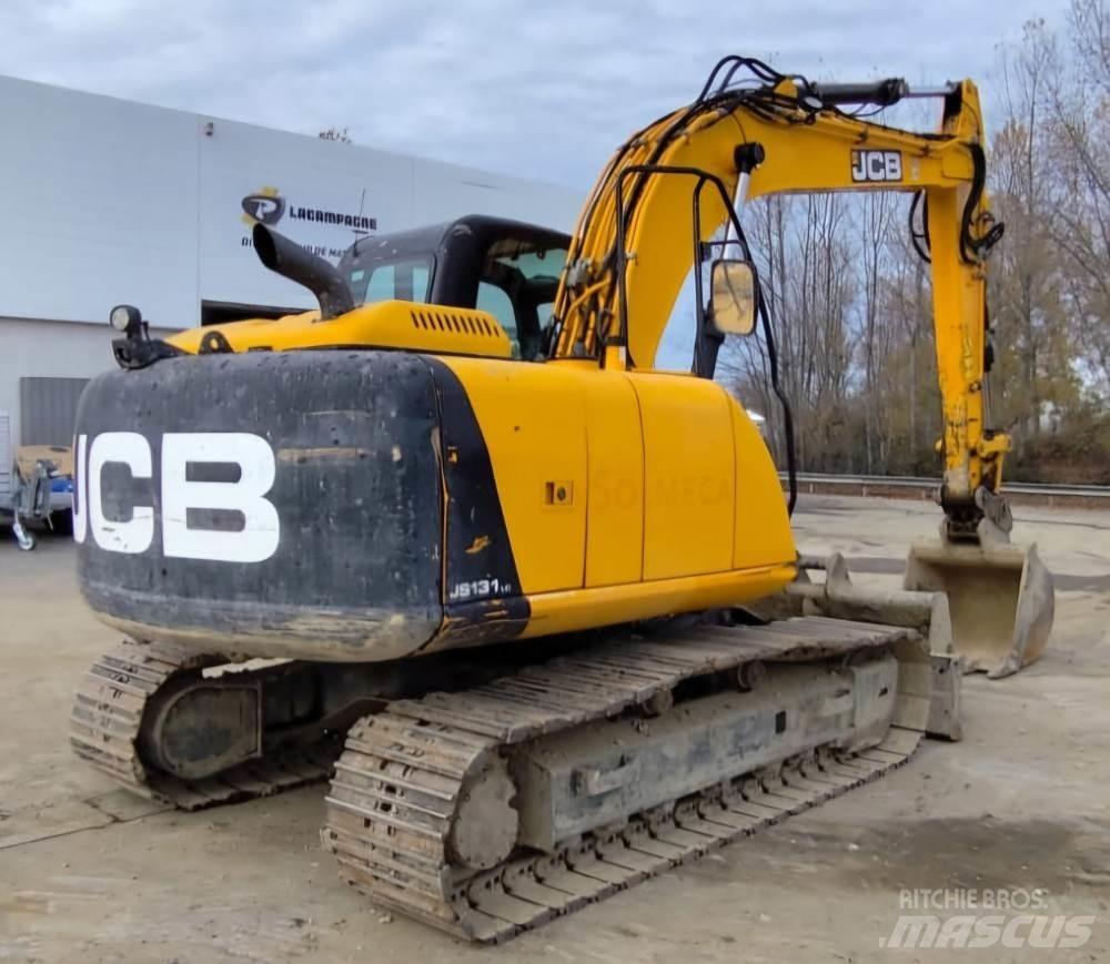 JCB JS131LCD 대형 굴삭기 29톤 이상