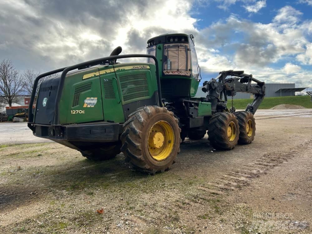 John Deere 1270E 팰러번처
