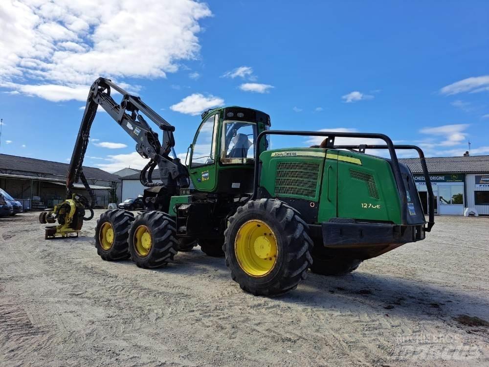 John Deere 1270E 팰러번처