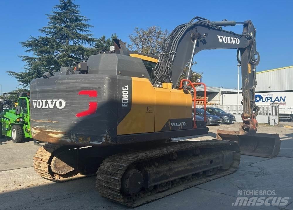 Volvo EC180EL 대형 굴삭기 29톤 이상