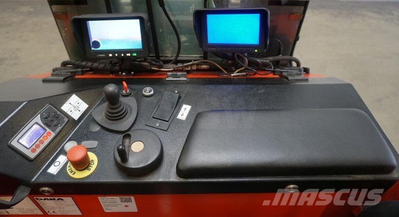 Baka EFV2500SO 보행식 리치 지게차