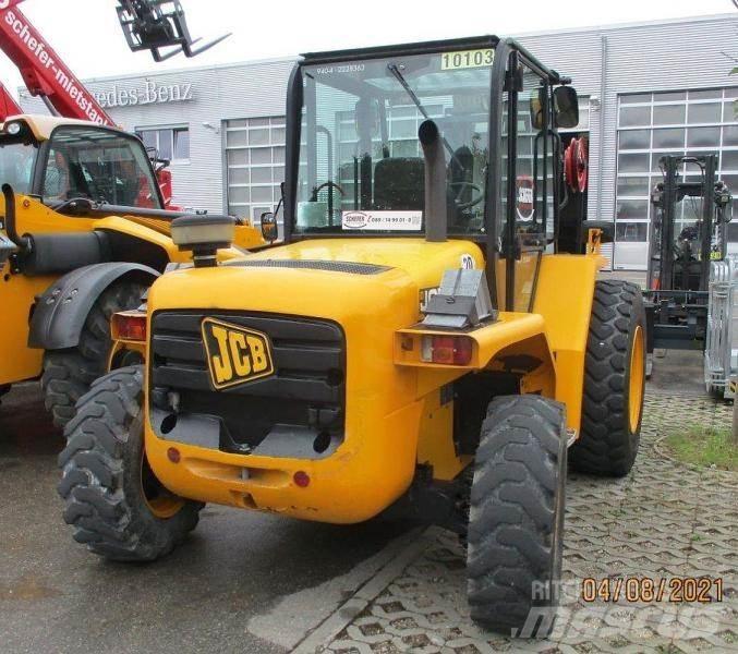 JCB 940-4 험지용 트럭