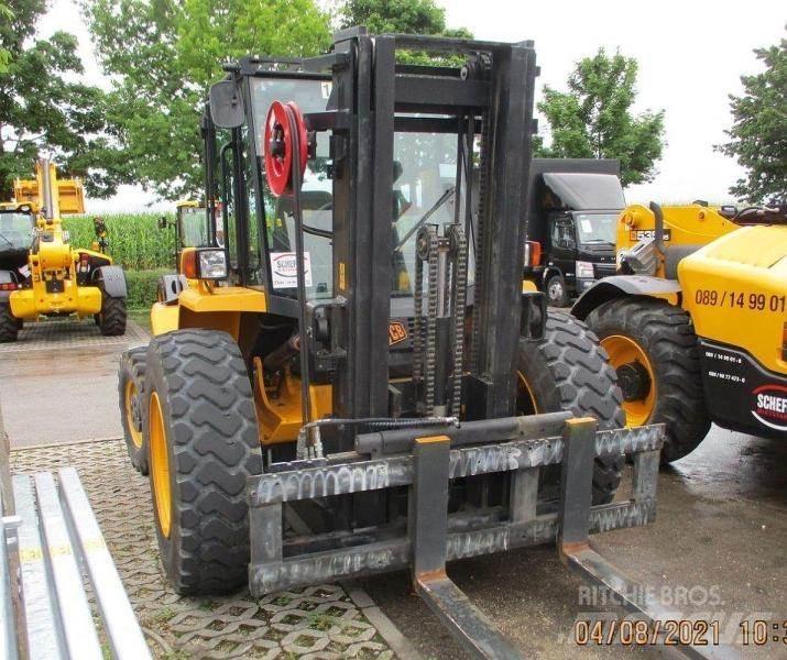 JCB 940-4 험지용 트럭