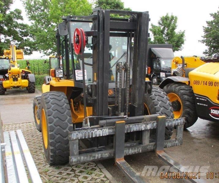 JCB 940-4 험지용 트럭