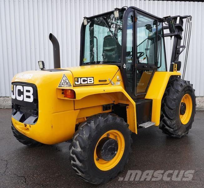 JCB 940-4 험지용 트럭