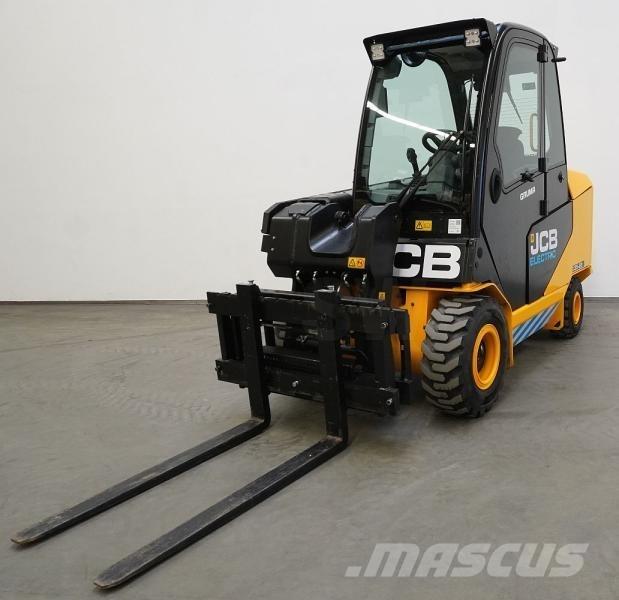 JCB TLT35-22E 텔러 핸들러