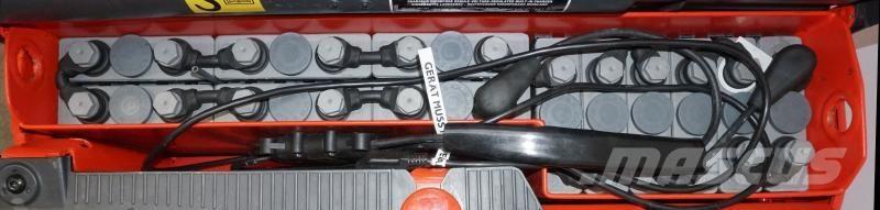 Linde L 10 379 보행식 리치 지게차