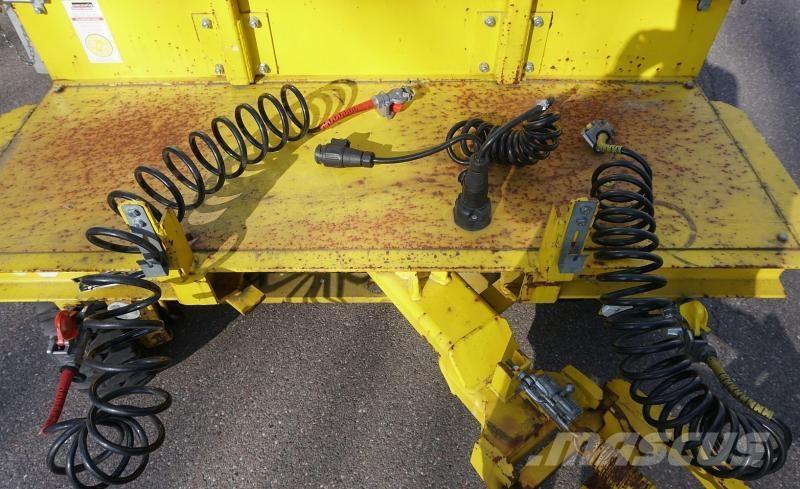 Pefra 4000 플랫베드/드롭사이드 트레일러