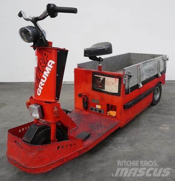 Pefra EFW508 견인 트럭