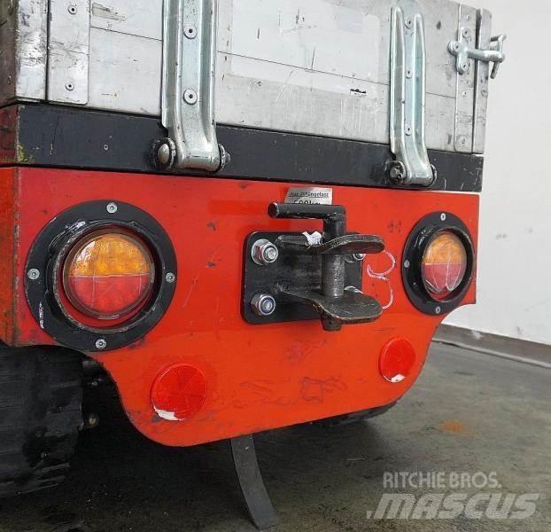Pefra EFW508 견인 트럭