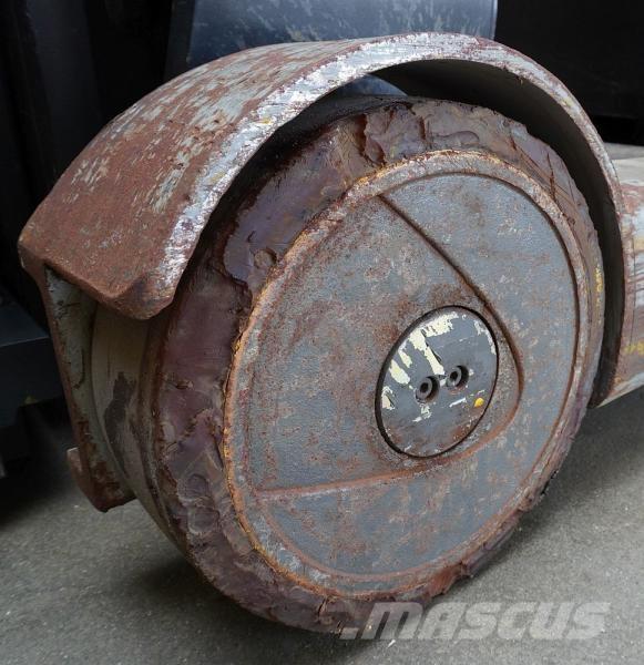 Still FM-X17 리치 트럭