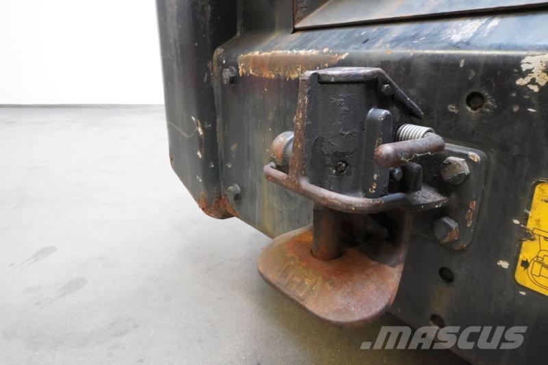 Still R07-25 견인 트럭